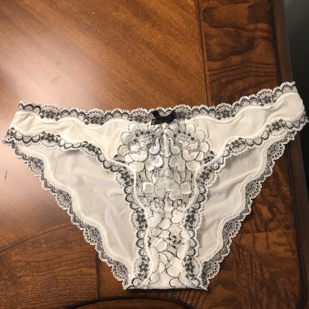 VS XS panties